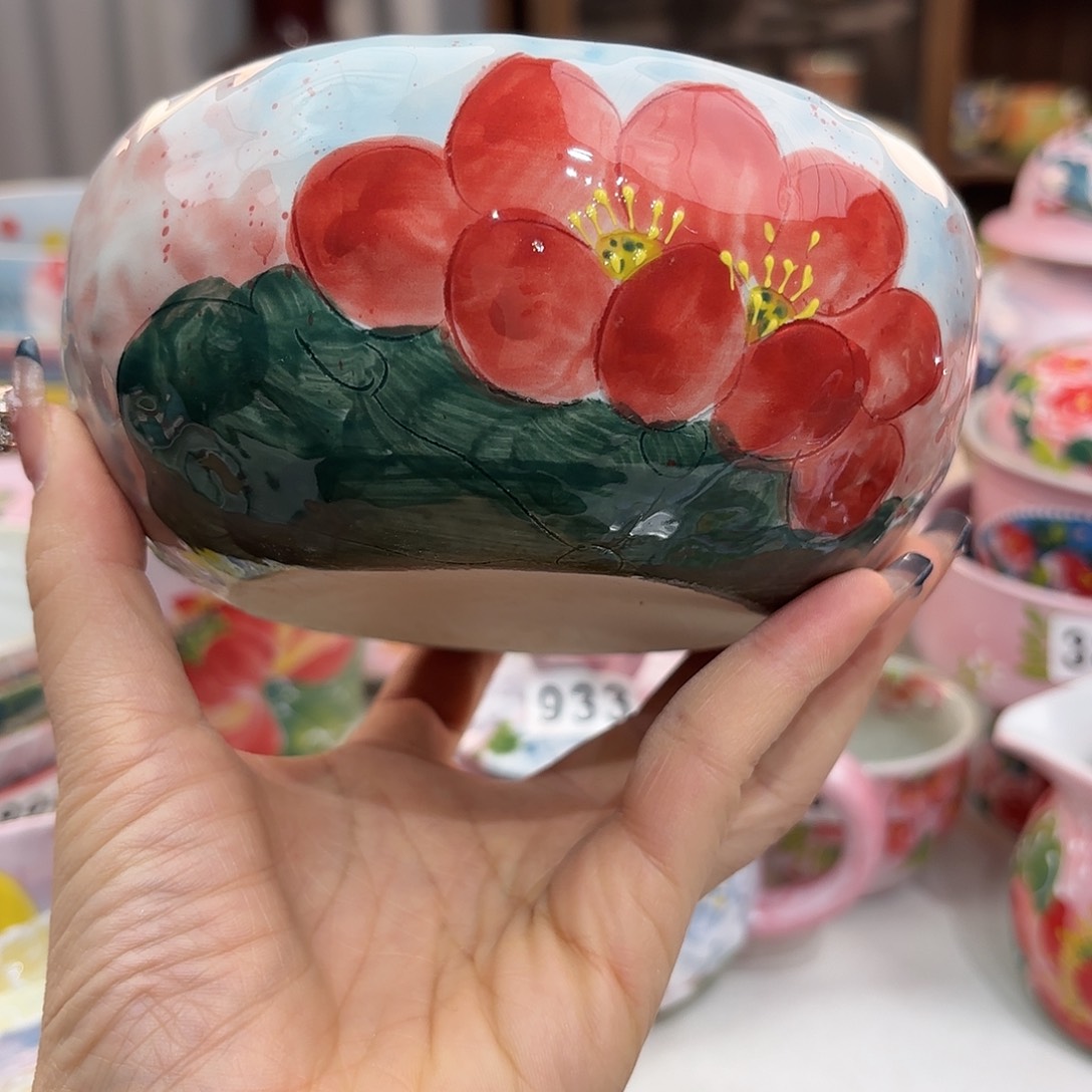 瓷片兔兔你真的好好吃
