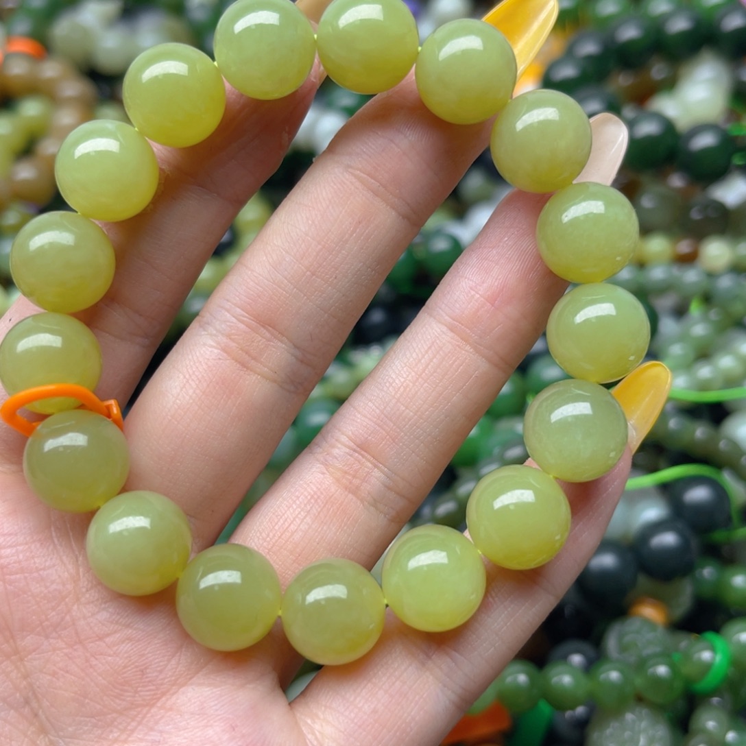 手链未镶嵌和田玉