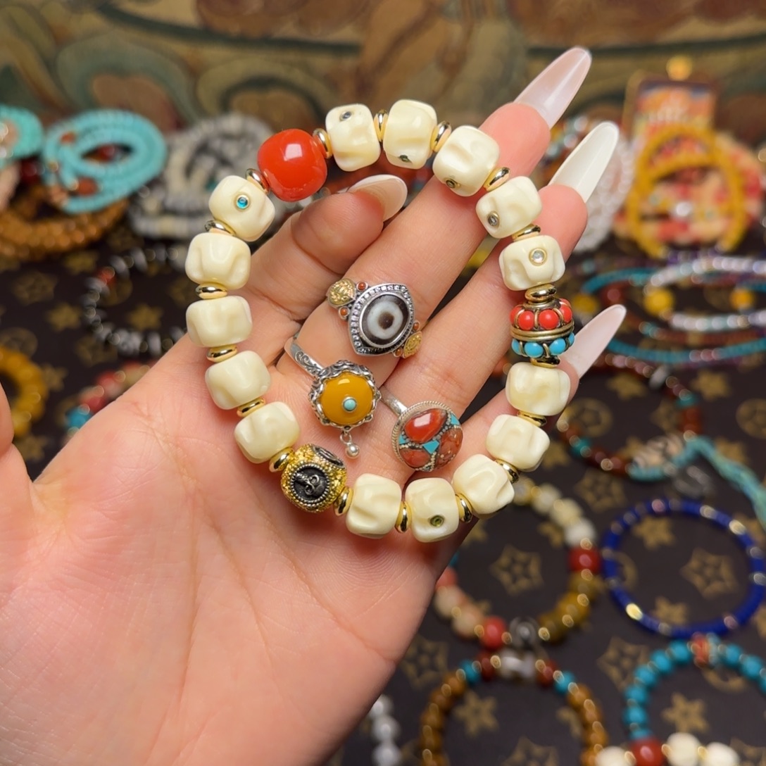 佛***㈥吊坠白玉菩提好看