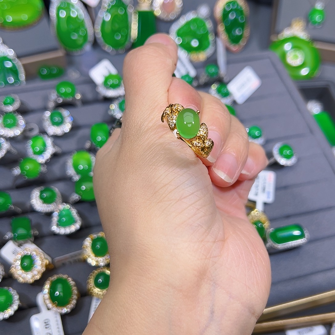 玛瑙/玉髓合金颈饰