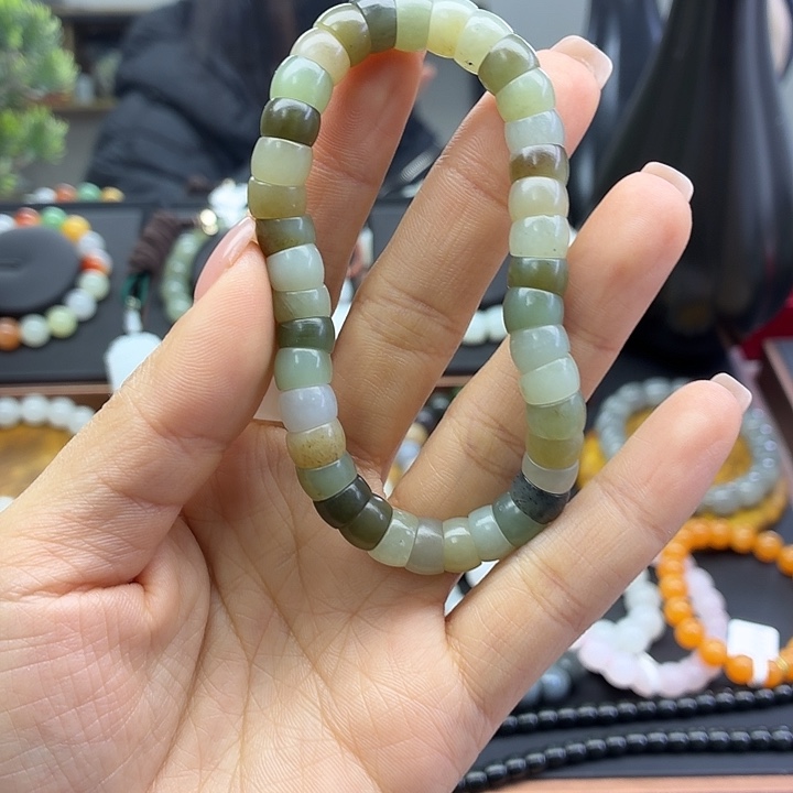 和田玉未镶嵌手串