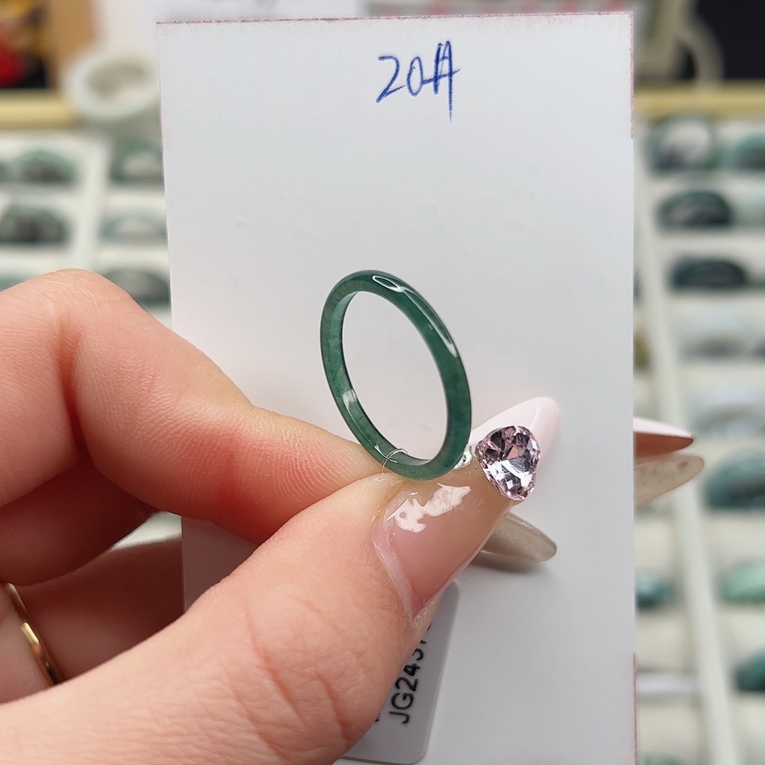 翡翠戒指未镶嵌戒指