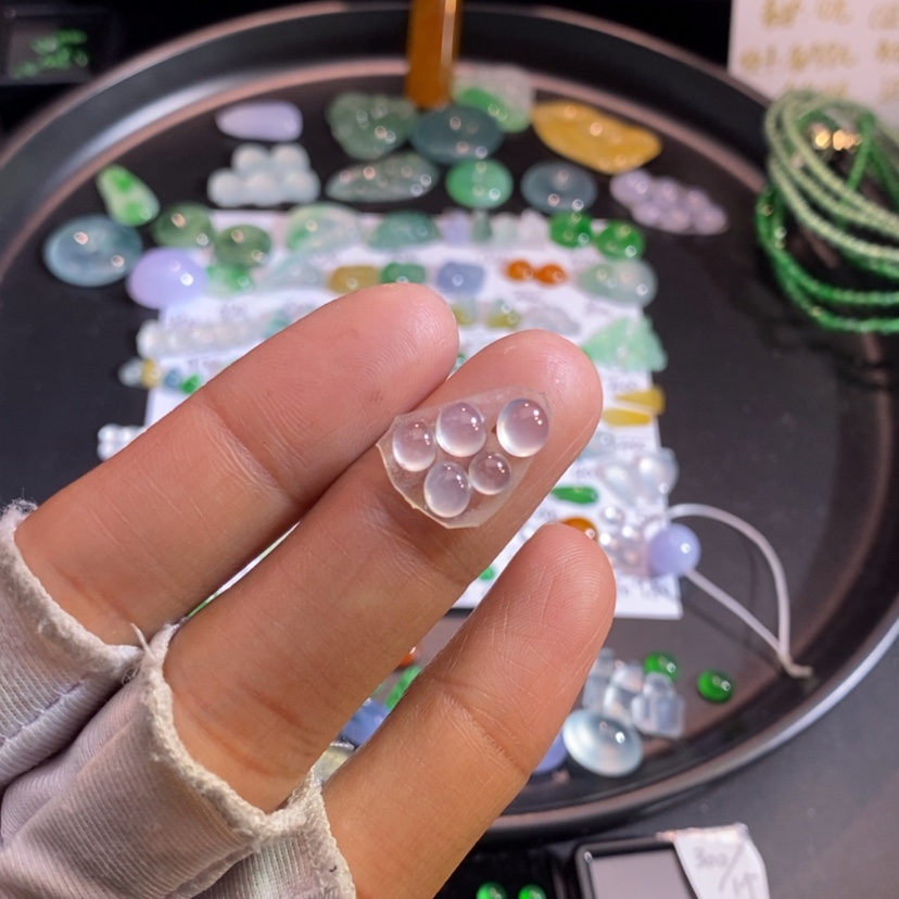 【闪购商品】翡翠挂件未镶嵌蛋