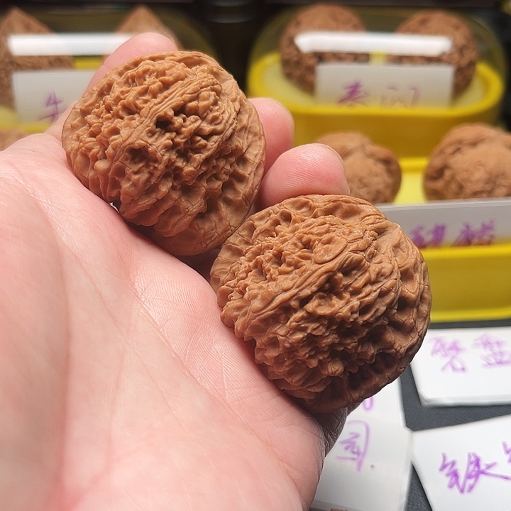 吊坠文玩核桃全品南疆石