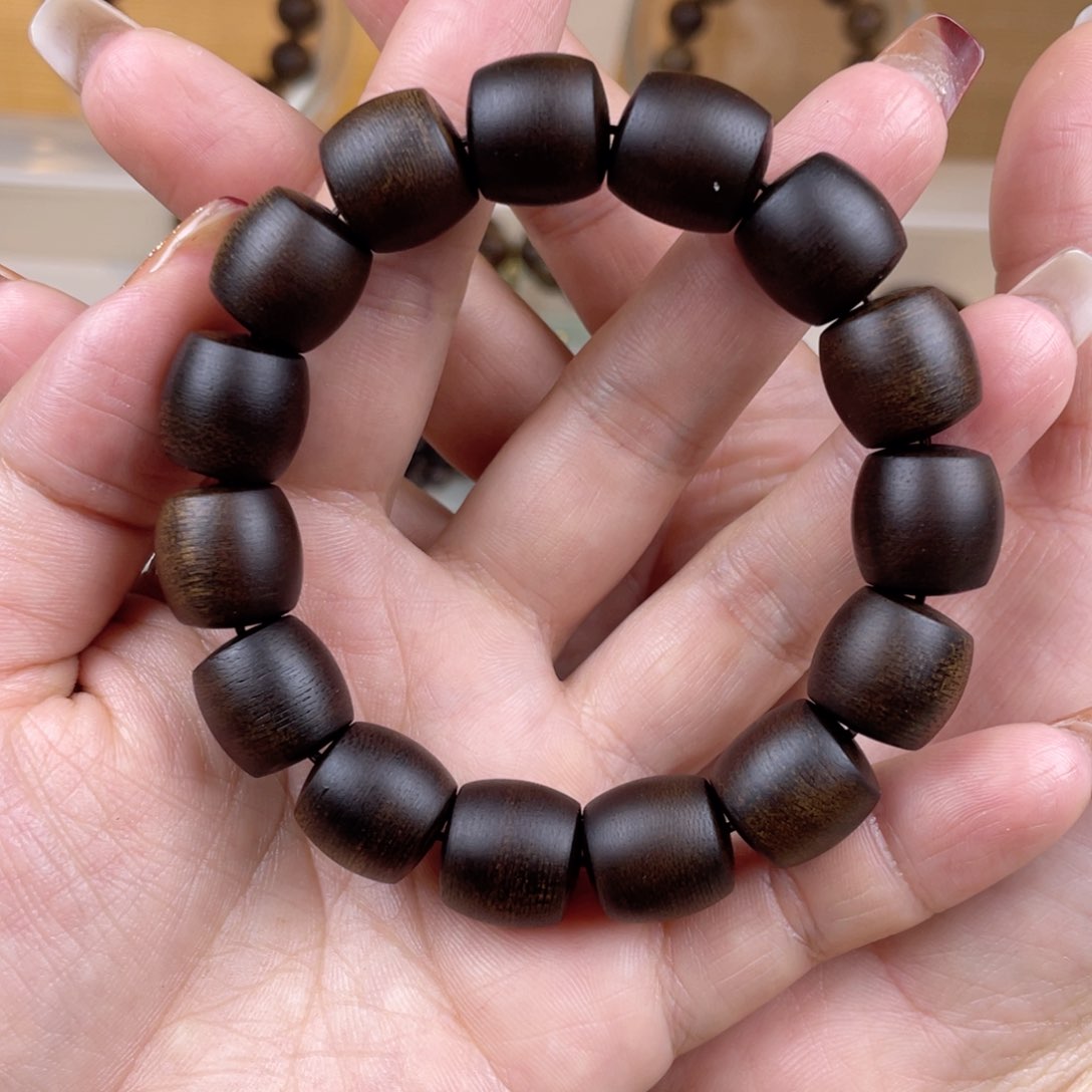 沉香手串A****A越南芽庄白棋楠