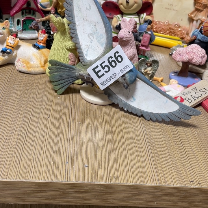 七***侠摆件孤品老货微瑕瓷