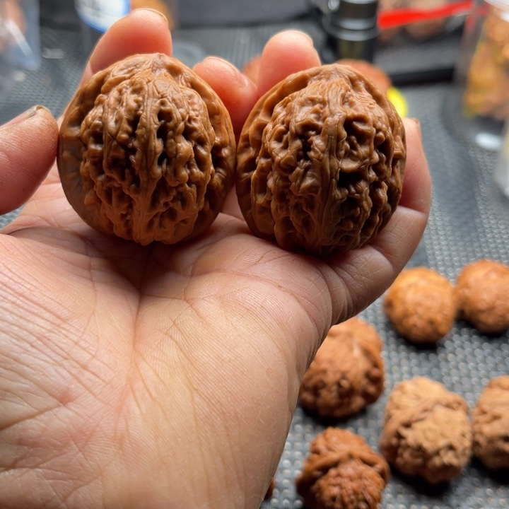 桃核把件红锦鲤边41肚45