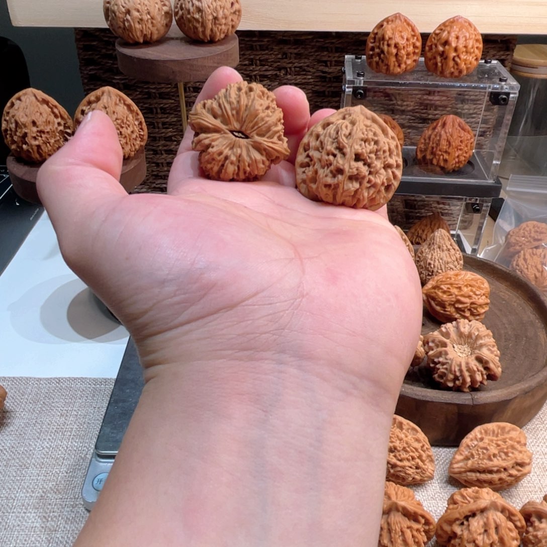 把件文玩核桃球疆41全品