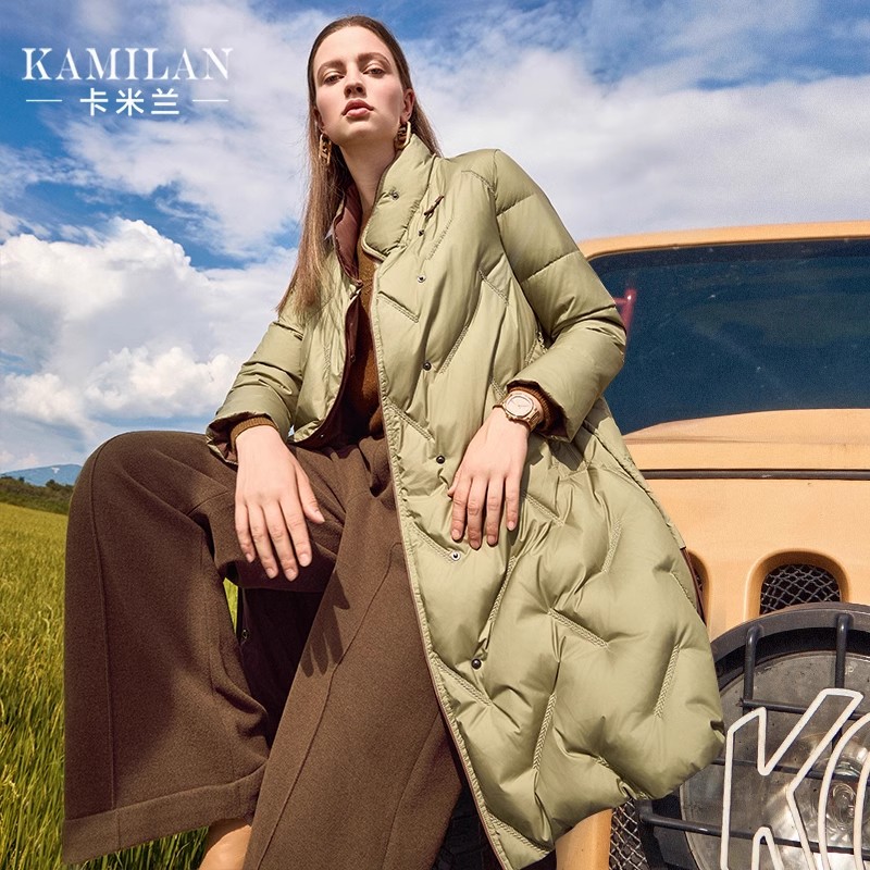 卡米兰复古设计感时尚白鸭绒羽绒服女2023年冬季新款保暖羽绒外套