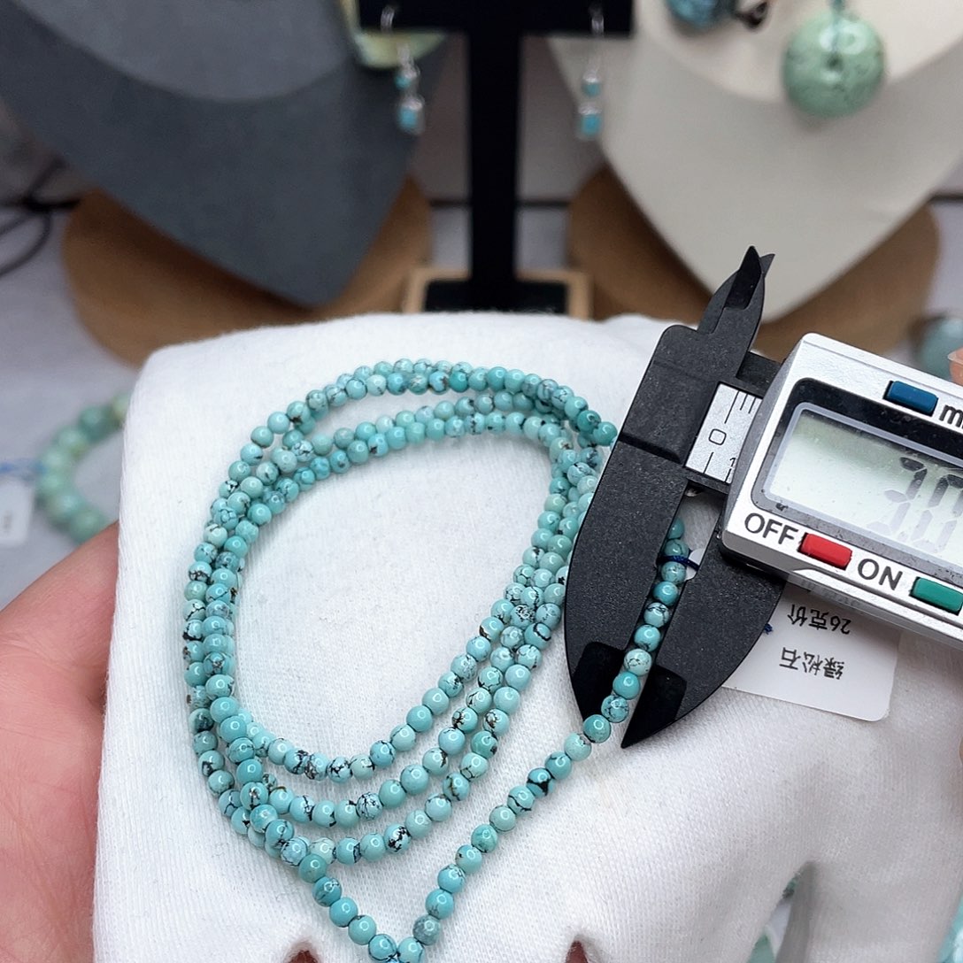 绿松石绿松石未镶嵌