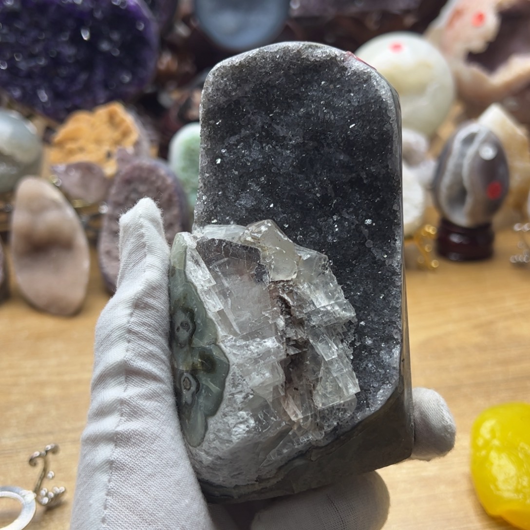 水晶珠宝半成品未镶嵌方解晶镇64