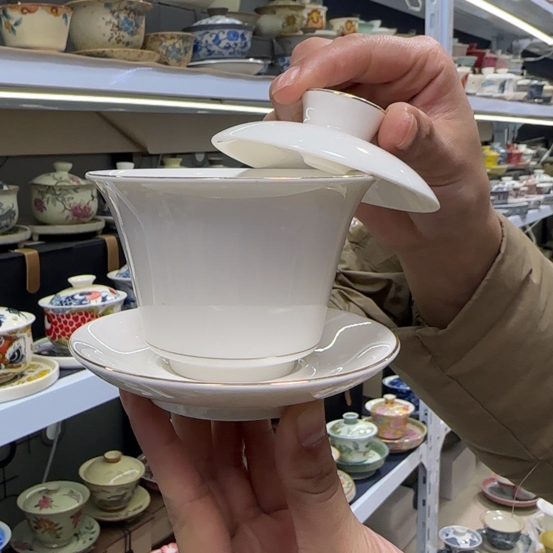 高温下的高温天气使人