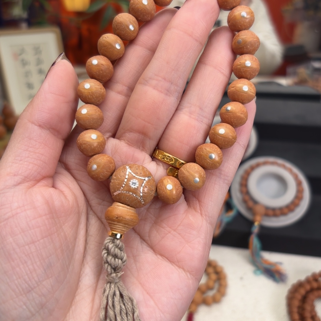 凤眼菩提吊坠10.8……10.9毫米铁籽单圈银白钉