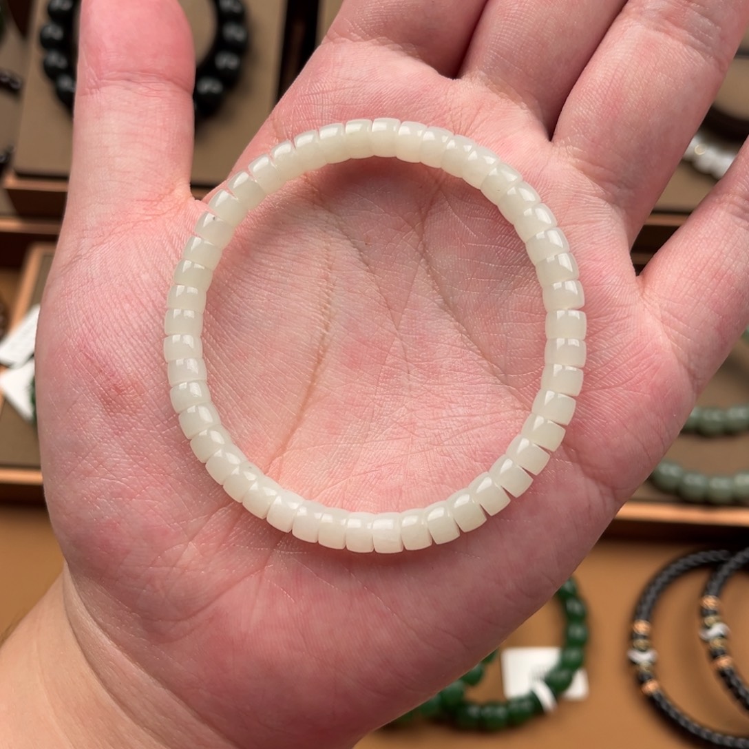 手链未镶嵌和田玉