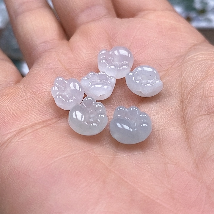 翡翠颈饰未镶嵌一个30