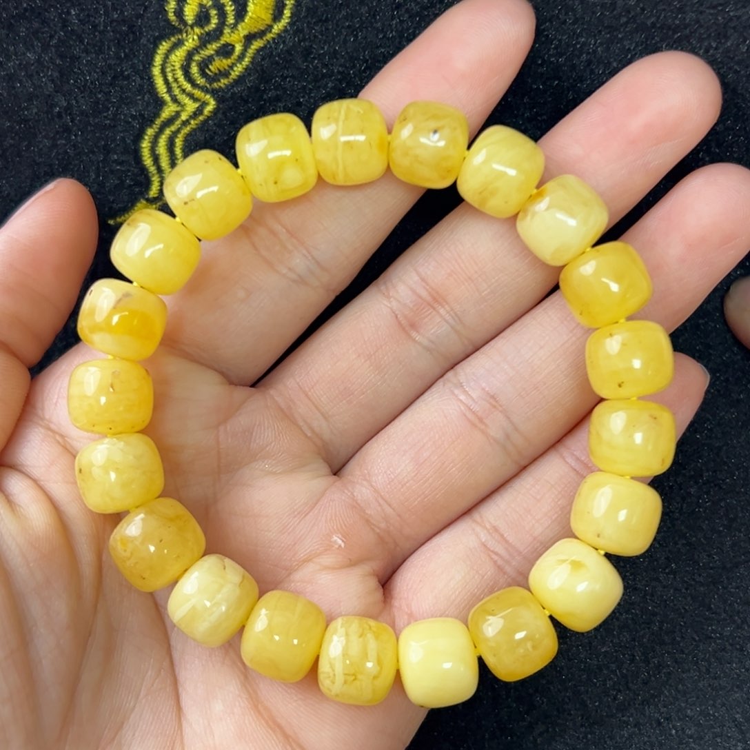 未镶嵌琥珀珠宝奇石