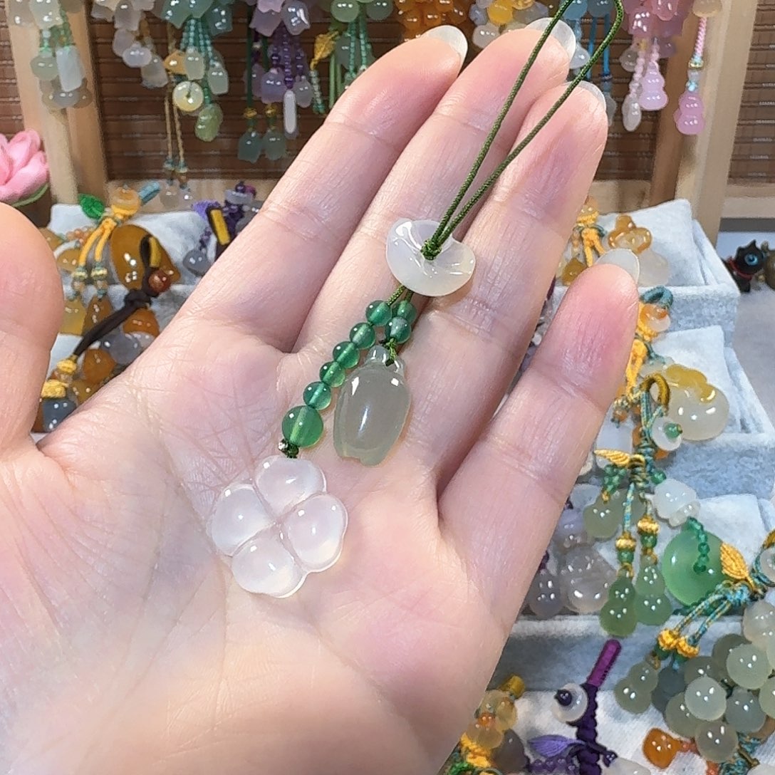 玛瑙/玉髓天然玉髓玛瑙挂件未镶嵌