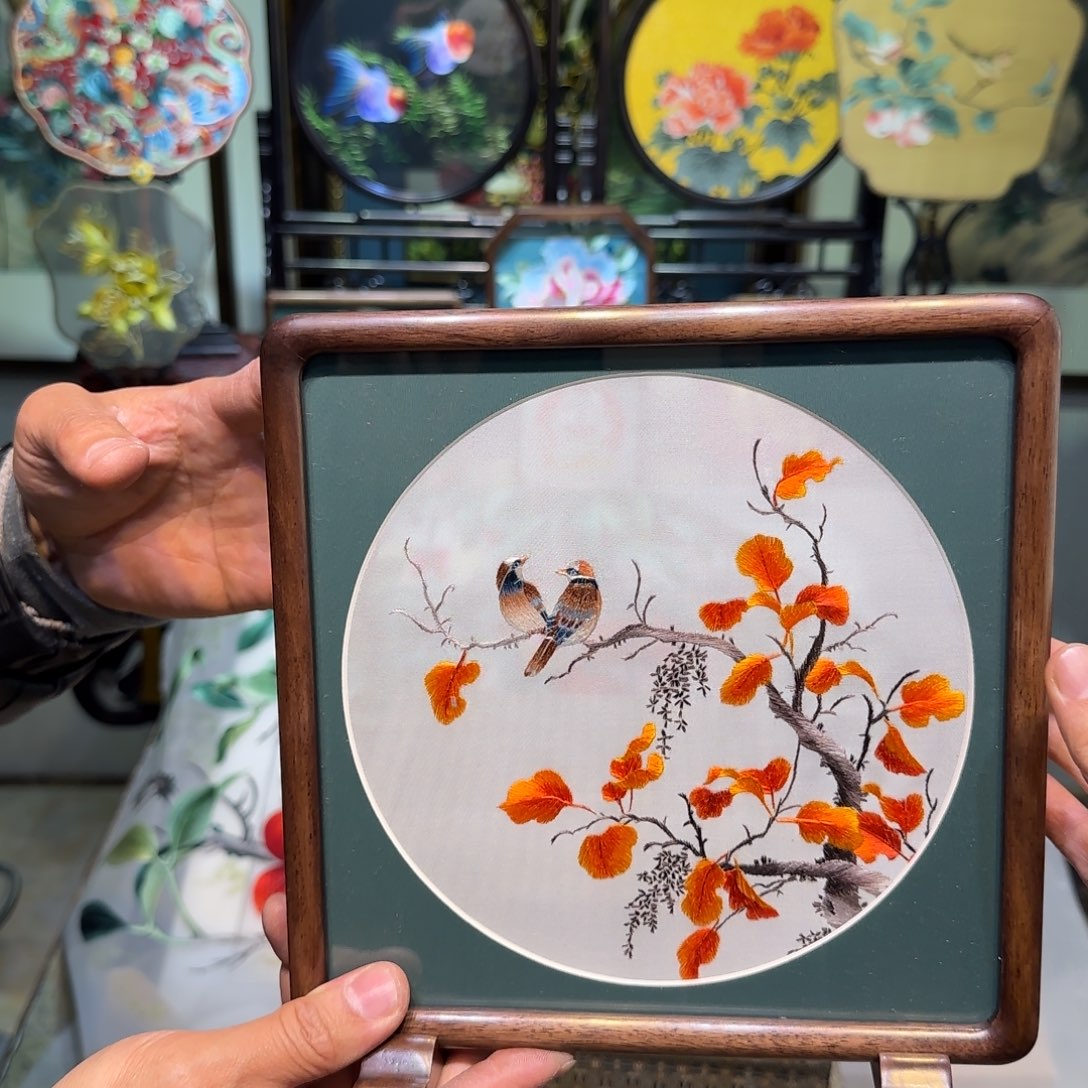 刺绣刺绣工艺精湛
