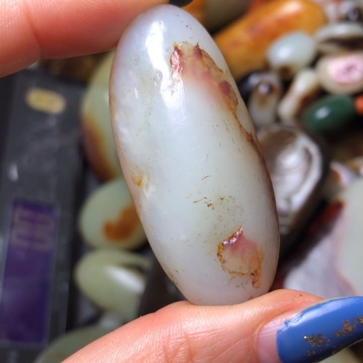 和田玉未镶嵌珠宝奇石