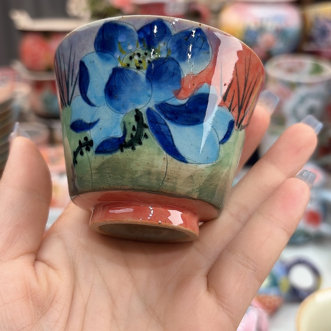 瓷片你在那里等他吗现在不接是