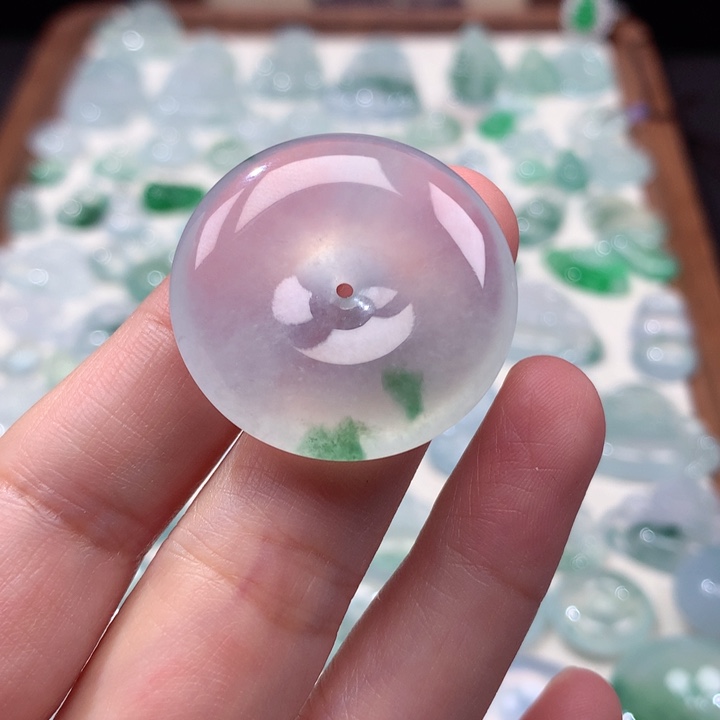 翡翠未镶嵌颈饰高冰飘花平安扣