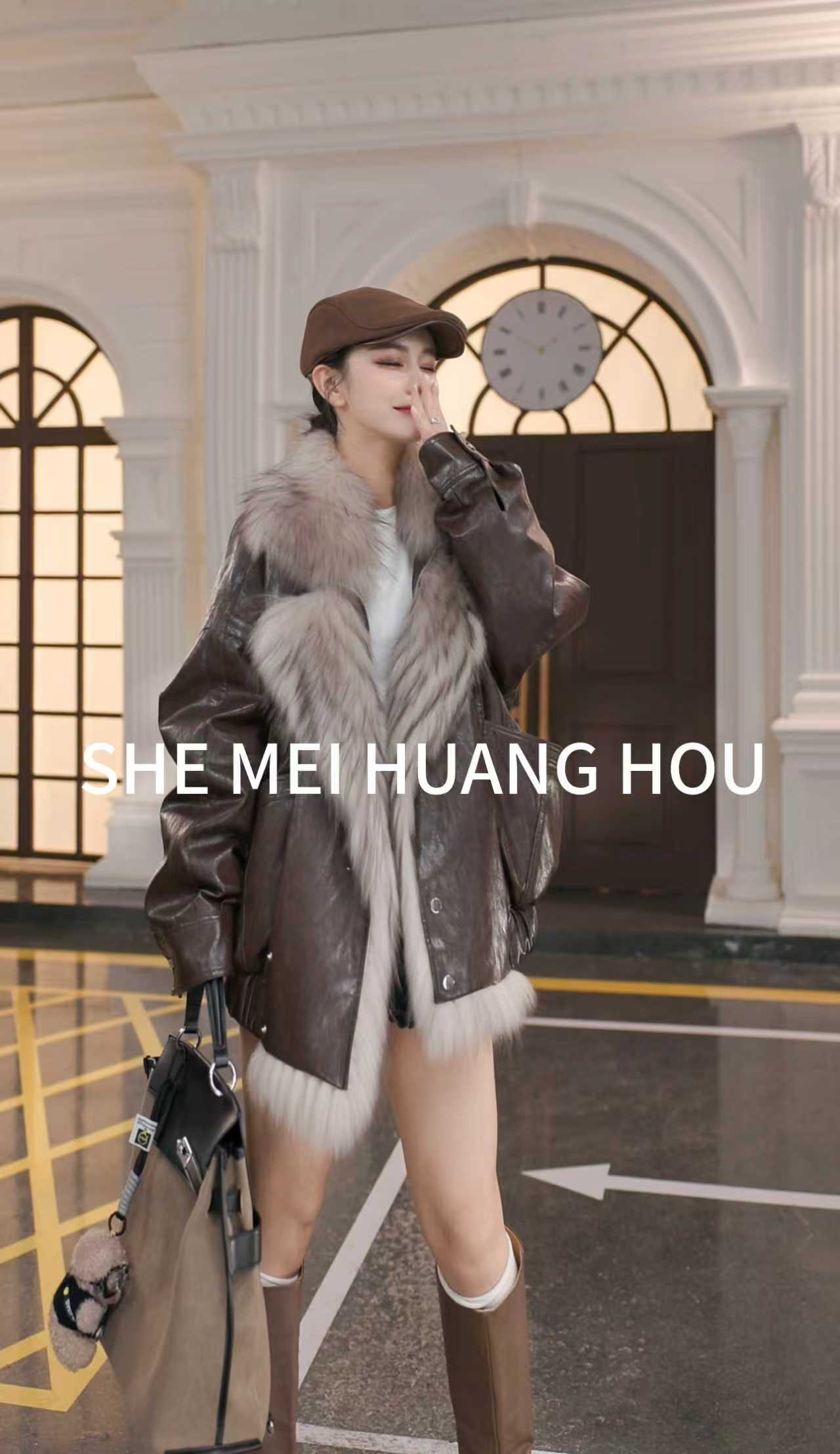 (拽姐回归)原创设计款貉子毛油蜡皮冬季预热外套25212