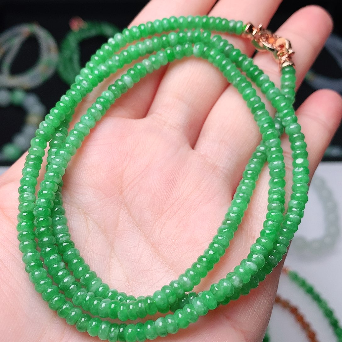 翡翠手链未镶嵌翡翠