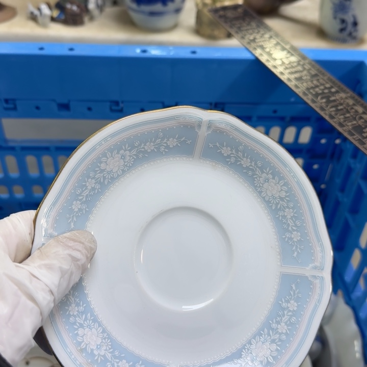 瓷片莎****ʔ开播啦…开播啦！