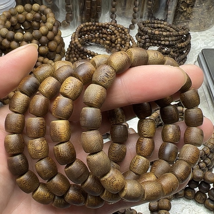 沉香碎屑沉香莺歌绿10-6克