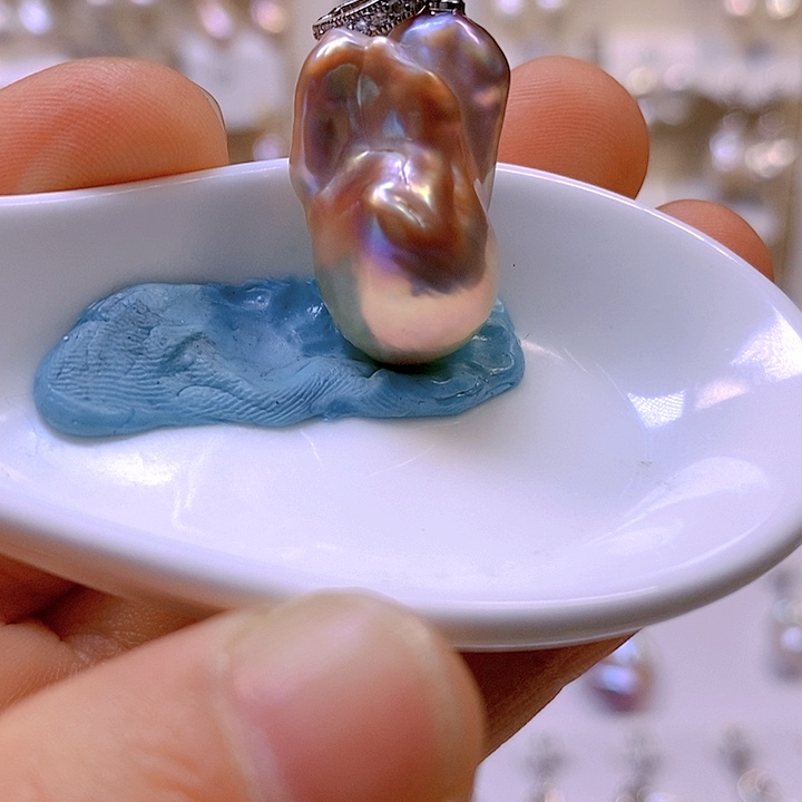 淡水珍珠颈饰合金