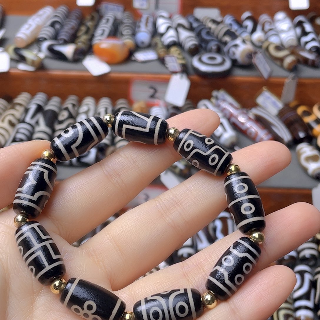 未镶嵌颈饰玛瑙/玉髓