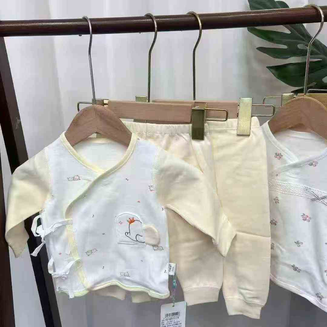婴儿纯棉钓鱼猫高品质，精舒绒三件套 52码，59码，新生儿分体套装