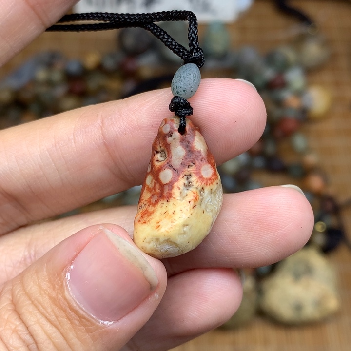 玛瑙/玉髓珠宝半成品未镶嵌五**果