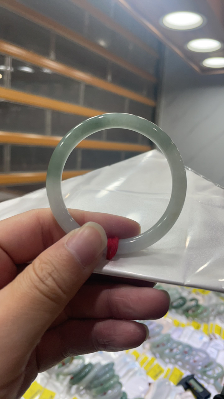 纯天然缅甸翡翠A货买断