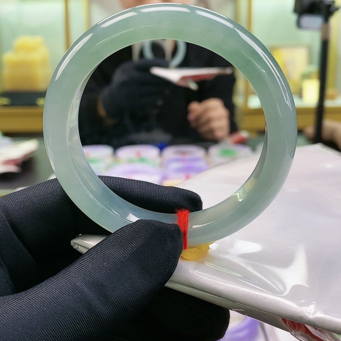 【闪购商品】未镶嵌手镯翡翠