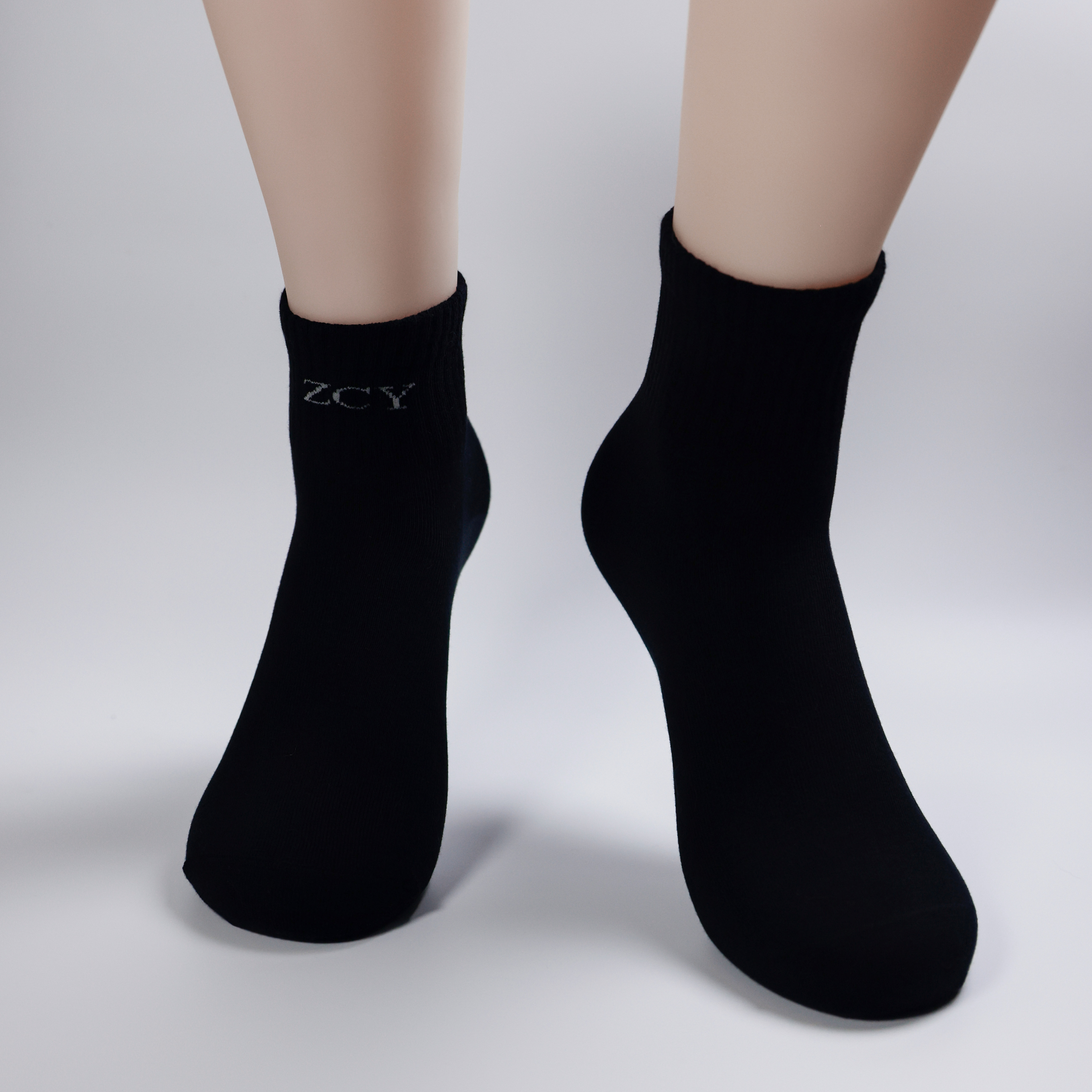 福袋同款炸场福利款男女秋冬外穿袜子中筒时尚运动袜黑色