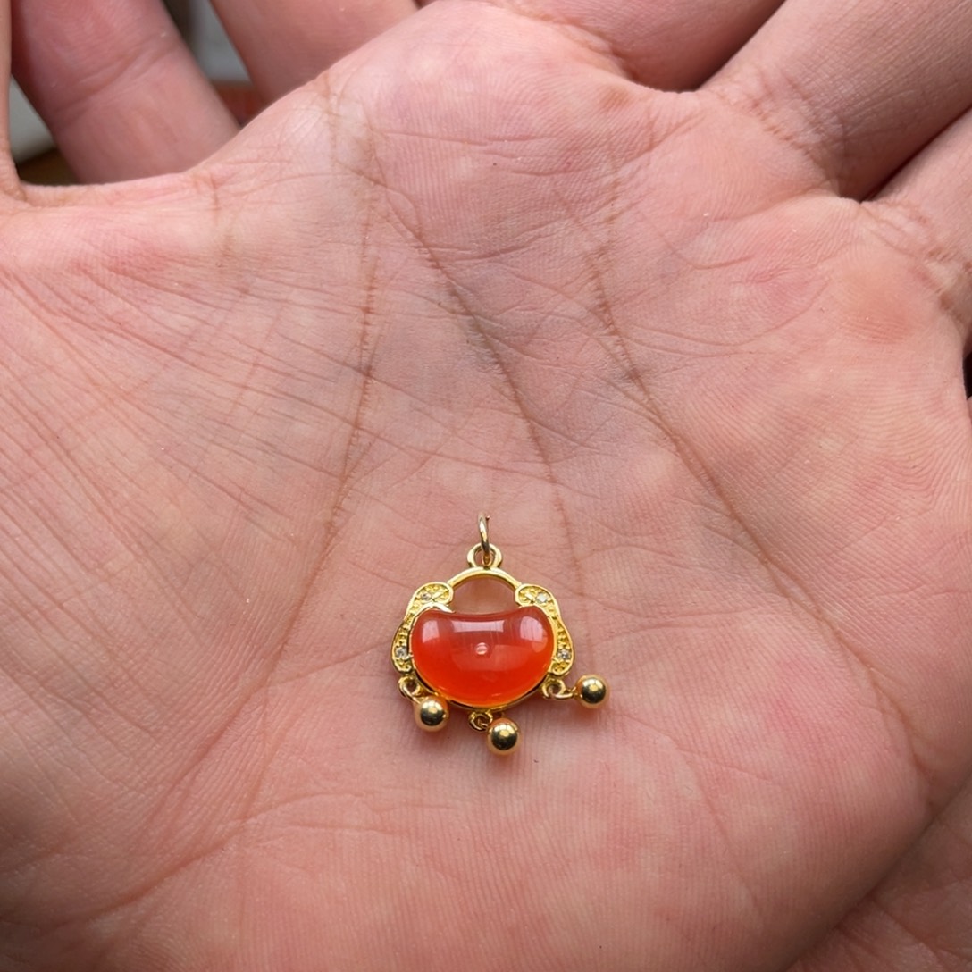 南红玛瑙吊坠银S925镶嵌平安锁吊坠