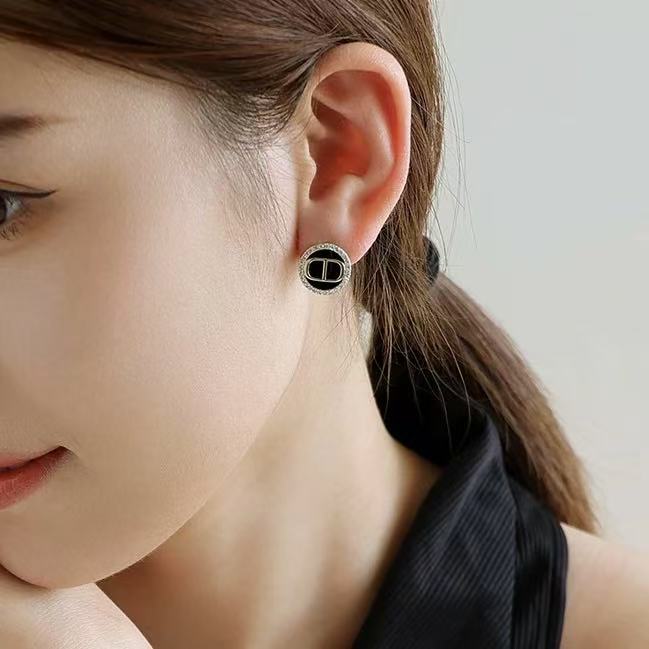 铜合金耳饰  镀k金 2025款C5475【向阳花开】Jeannie zoo 耳钉