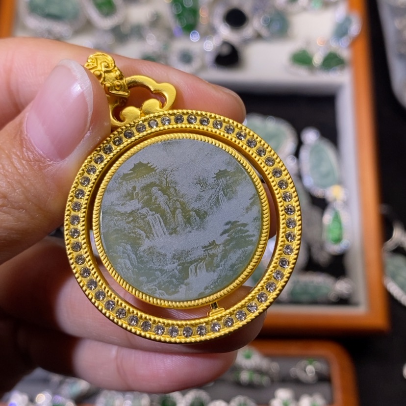 【闪购商品】翡翠颈饰未镶嵌天然