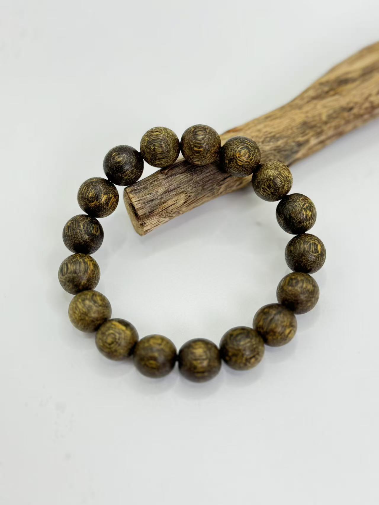 【福瑞文玩】沉香木作手串12mm-Z151