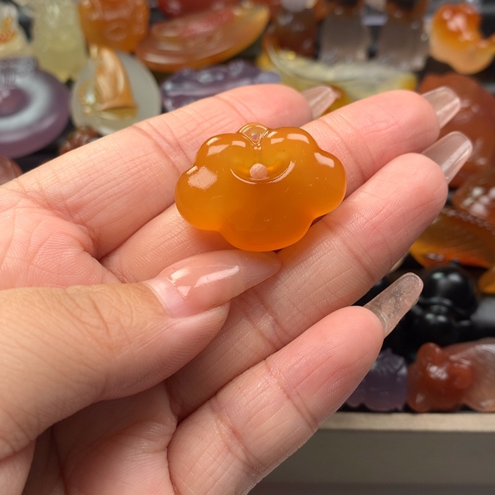 玛瑙/玉髓颈饰未镶嵌