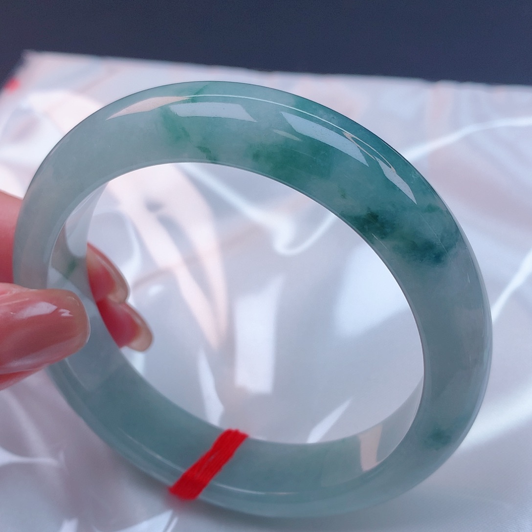 【闪购商品】未镶嵌手镯翡翠58