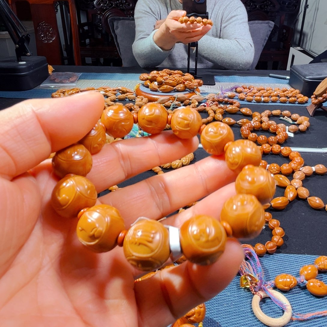 吊坠橄榄核新人在这里