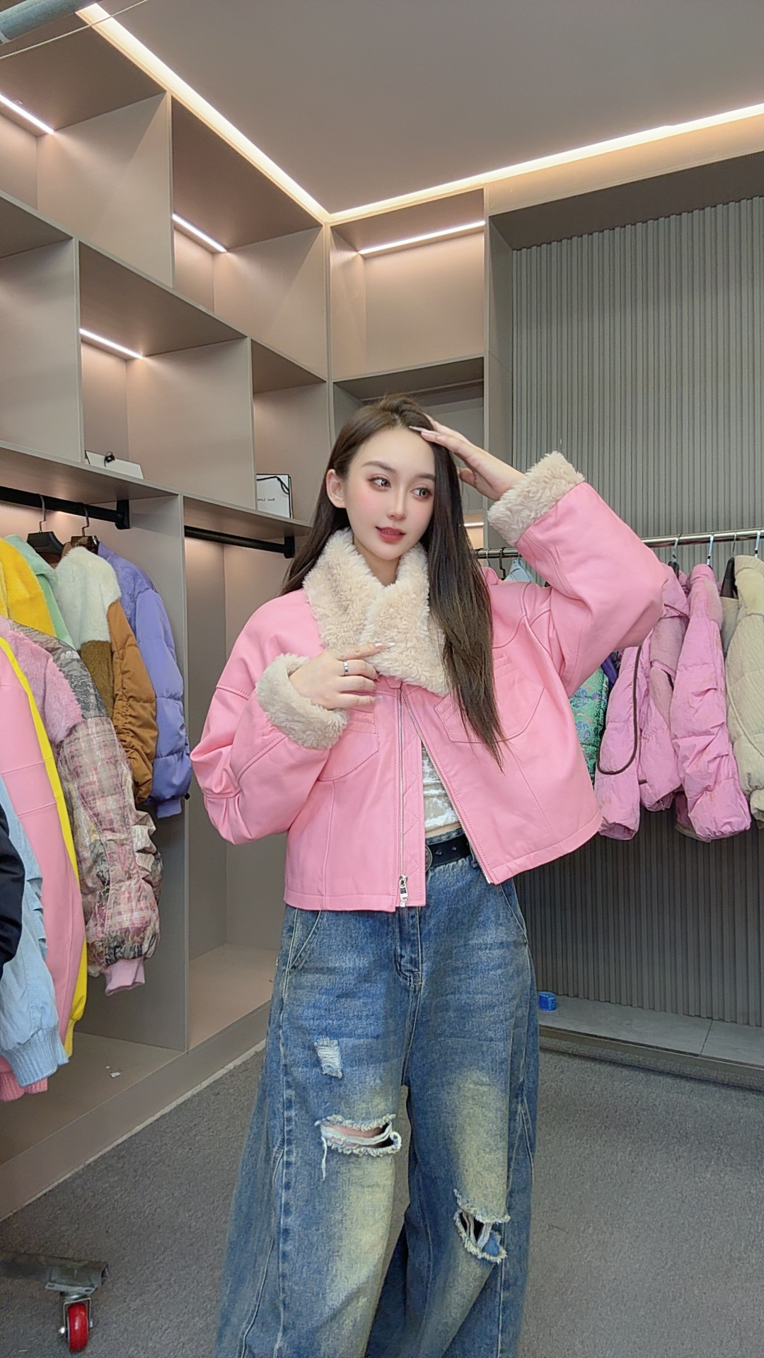 2025海宁欧货新款轻奢时尚皮草0009集合链接*编码*(1-168)