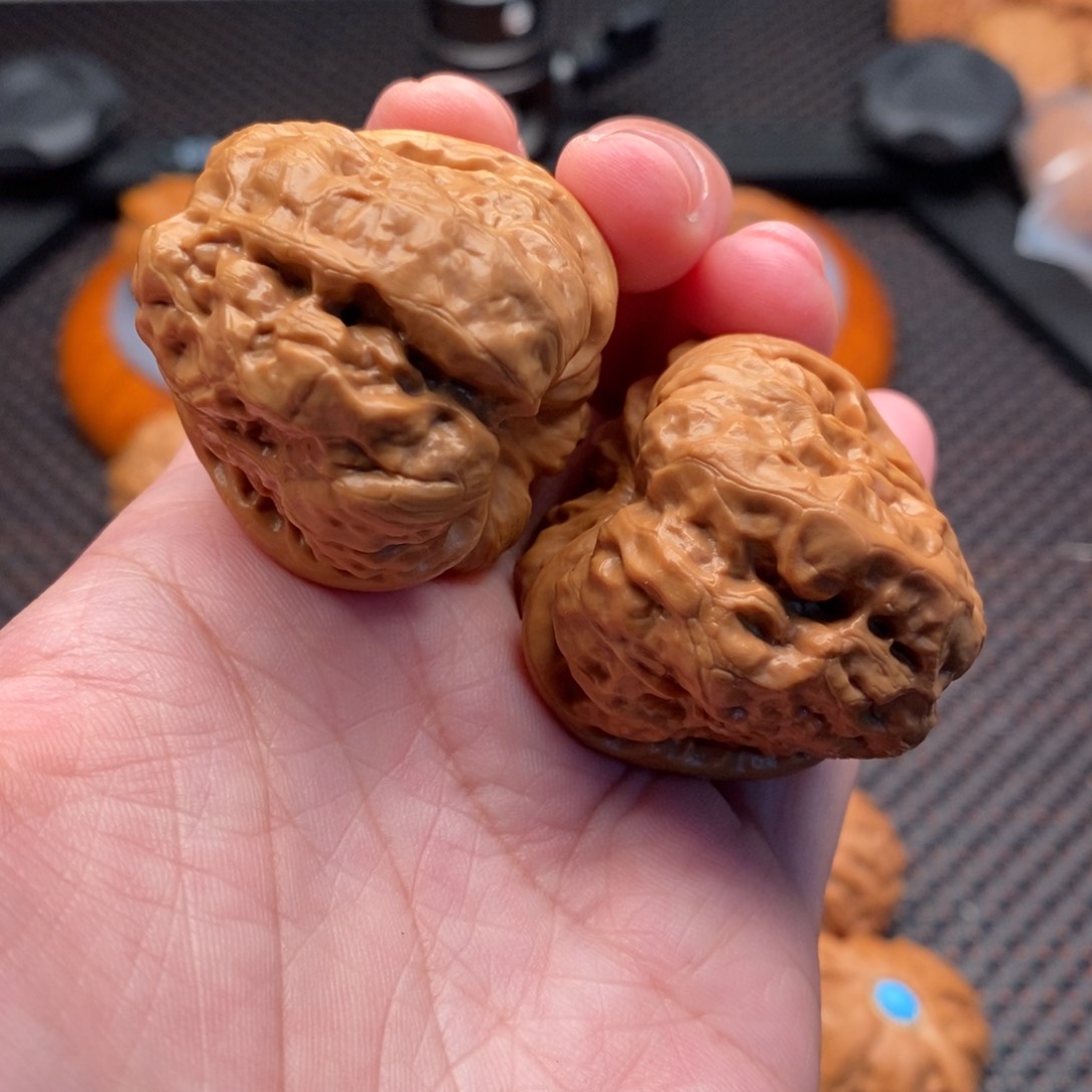 文玩核桃吊坠肚42边38