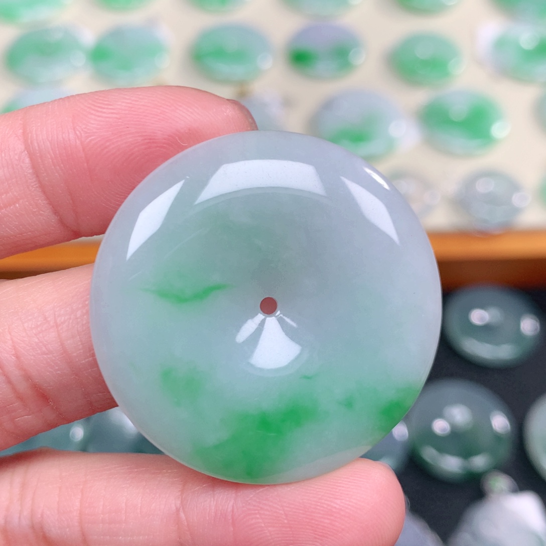 翡翠未镶嵌颈饰37-5.6