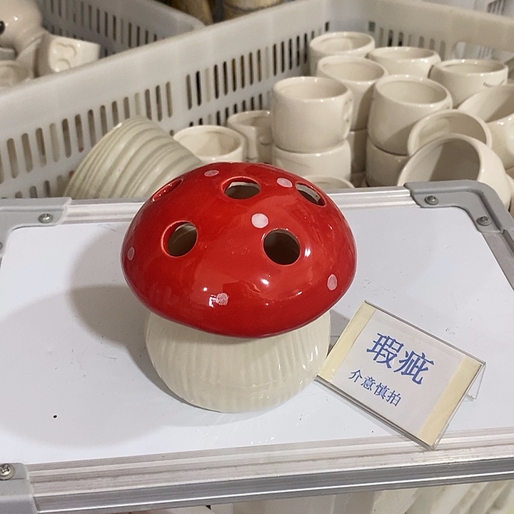 紫砂花盆多肉植物盆瑕疵有孔