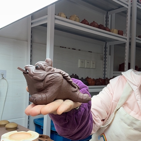 紫泥金蟾茶宠茶宠