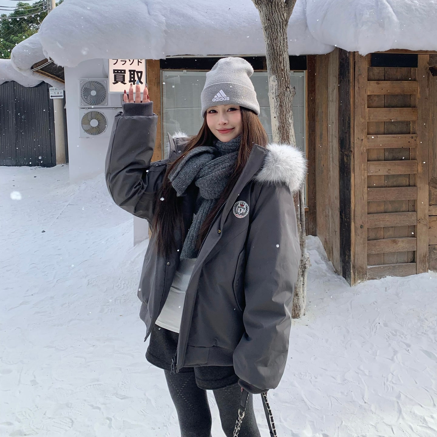 3MER  入冬情侣派克大毛领棉服