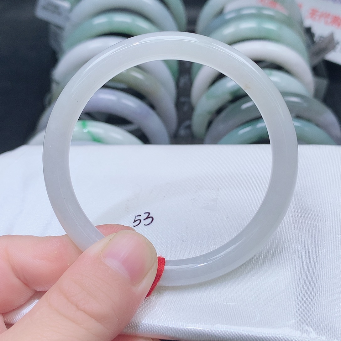 翡翠未镶嵌手镯107